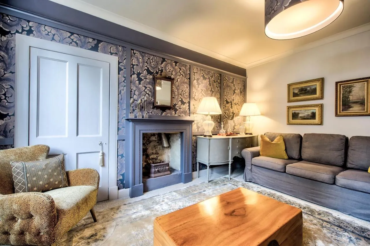 Hamilton Place - Beautiful And Central City Apartment With Private Entrance Sleeps 4 Edinburgh